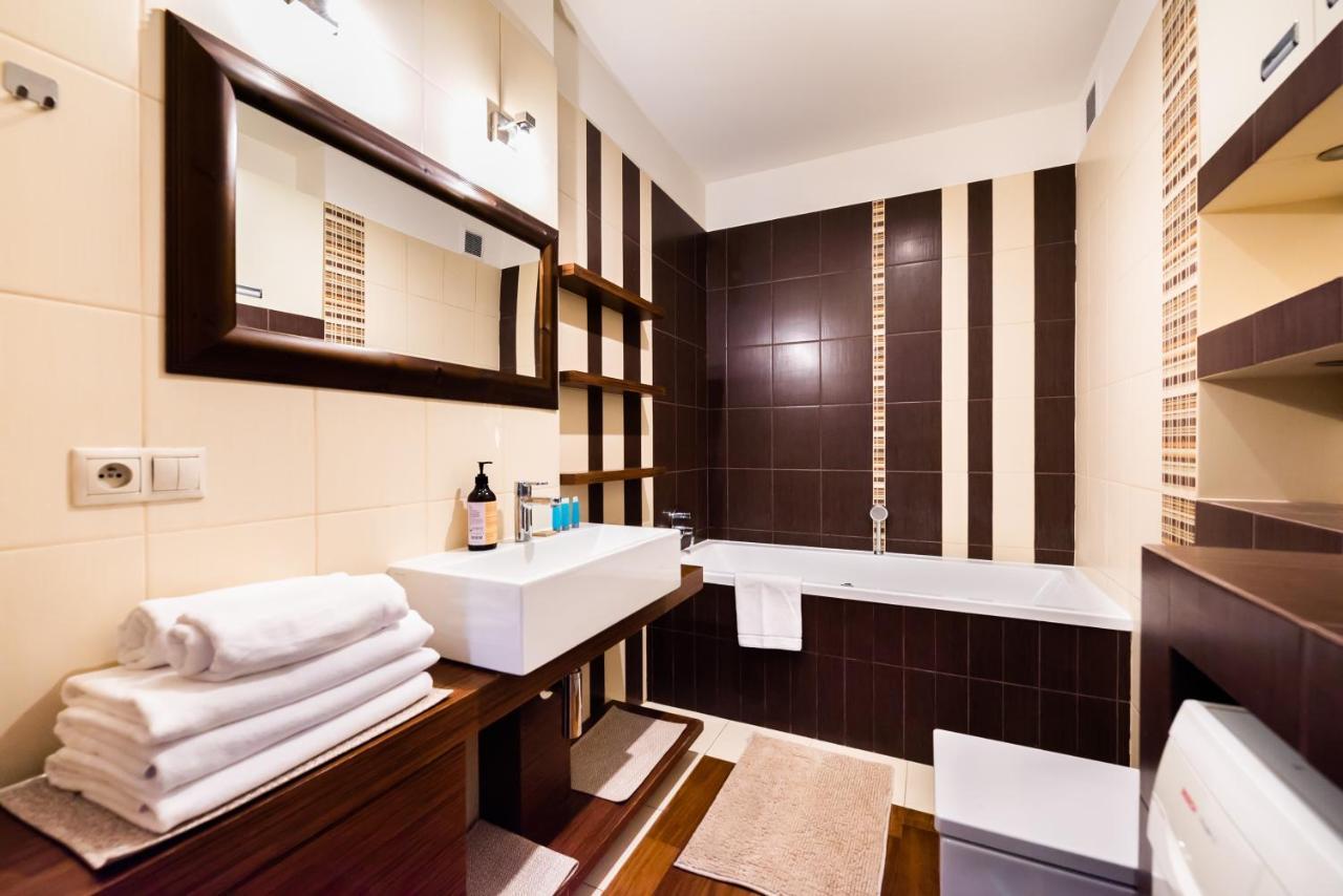 Bemowo Green Wood Apartment Varşova Dış mekan fotoğraf